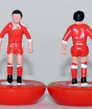 Middlesbrough - Squadra in scatola REPLICA COLORATA SUBBUTEO (sul coperchio nome e omino della squadra contenuta)
