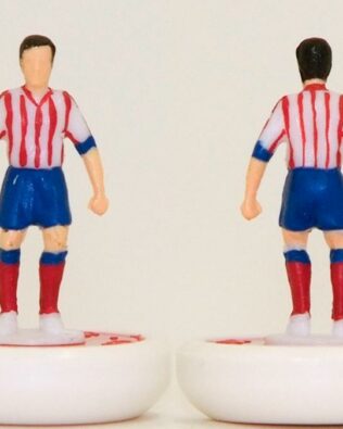Atletico Madrid 2013 - Squadra + 2 riserve e un portierino (stesso kit del portiere su asta) in SCATOLA REPLICA COLORATA SUBBUTEO (sul coperchio nome e omino della squadra contenuta)