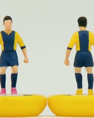 Asteras Tripolis 2015 - Squadra + 2 riserve e 1 portierino (stesso kit del portiere su asta) in SCATOLA VERDE REPLICA SUBBUTEO anni 70