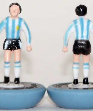 Argentina Campione del Mondo 1978 - Squadra in scatola REPLICA COLORATA SUBBUTEO (sul coperchio nome e omino della squadra contenuta)