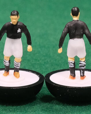 FG Grion Pola 1921/1922 - Squadra + 2 riserve e 1 portierino - in scatola PIONEERS