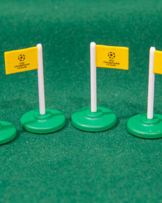 Bandierine corner con decals (Champions League - Lega Calcio) - 4 bandierine grandi Champions League gialle