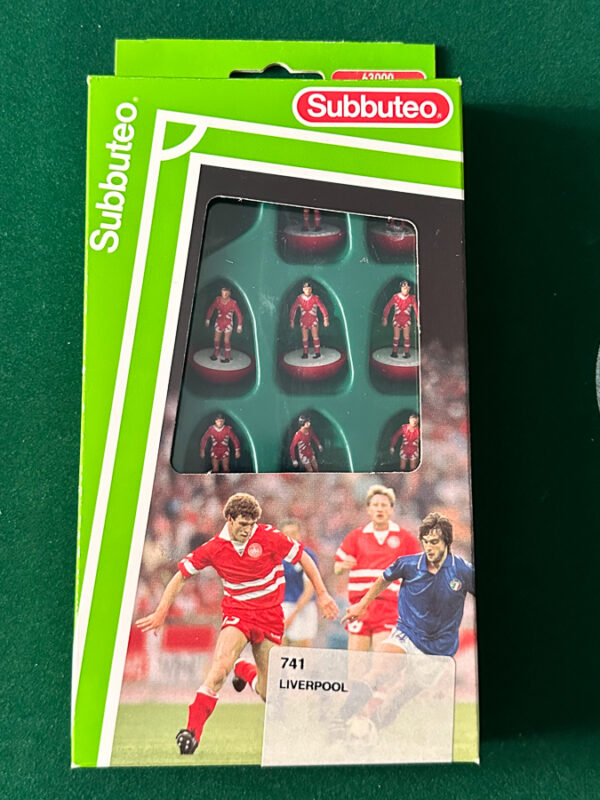 Squadra SUBBUTEO LW Hasbro Liverpool Ref. 741