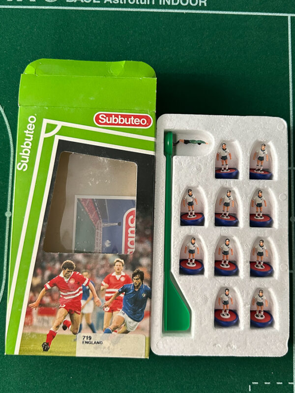 England SUBBUTEO LW Ref. 719 - immagine 2