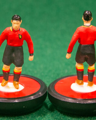 Belgio World Cup 1930 - Squadra in scatola REPLICA COLORATA SUBBUTEO (sul coperchio nome e omino della squadra contenuta)