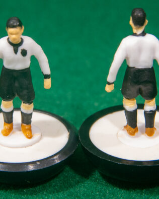 Germania Ovest World Cup 1958 - Squadra + 2 riserve e 1 portierino in SCATOLA VERDE REPLICA SUBBUTEO anni 70