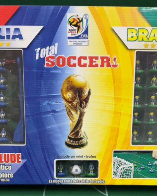0 - Scatola gioco TOTAL SOCCER Italia / Brasile WORLD CUP 2010