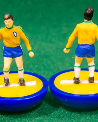Brasile World Cup 1978 - Squadra + 2 riserve e 1 portierino in SCATOLA VERDE REPLICA SUBBUTEO anni 70