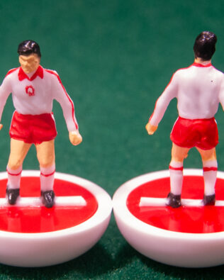 Polonia World Cup 1982 - Squadra + 2 riserve e un portierino in SCATOLA Soccer3D