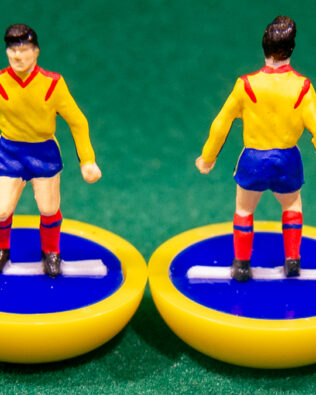 Romania World Cup 1990 - Squadra + 2 riserve e 1 portierino in SCATOLA VERDE REPLICA SUBBUTEO anni 70