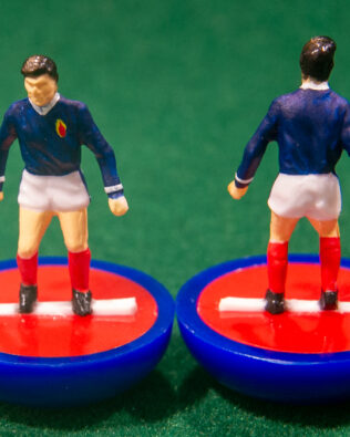Scozia World Cup 1982 - Squadra in scatola REPLICA COLORATA SUBBUTEO (sul coperchio nome e omino della squadra contenuta)