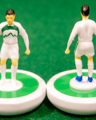 Slovenia World Cup 2002 - Squadra in scatola REPLICA COLORATA SUBBUTEO (sul coperchio nome e omino della squadra contenuta)