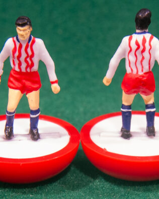 Stati Uniti World Cup 1994 - Squadra in scatola REPLICA COLORATA SUBBUTEO (sul coperchio nome e omino della squadra contenuta)